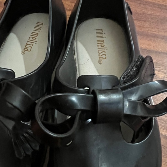 Mini Melissa Loafer Velcro size 9.0 US 25/26 EU black bow - Picture 7 of 10